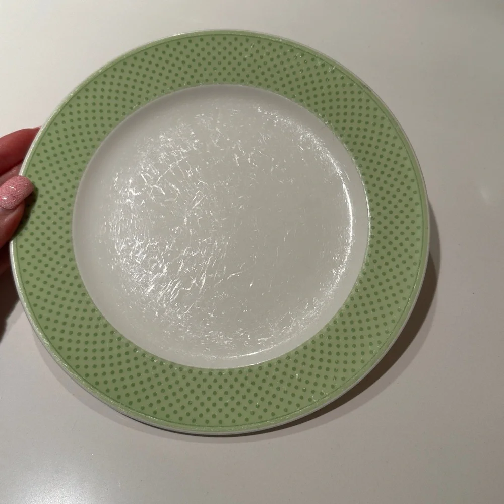 Villeroy & Boch Fine China Tipo Green Corn Dot 1 Single 8.25" Salad Plates AS IS - Picture 1 of 3